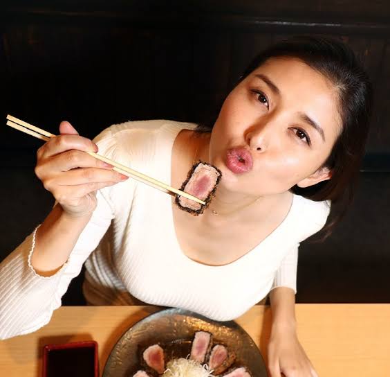 【画像】橋本マナミさん、難しいといわれてるエロと食を余裕で両立させてしまうｗｗｗｗｗｗｗｗｗｗｗｗ❤