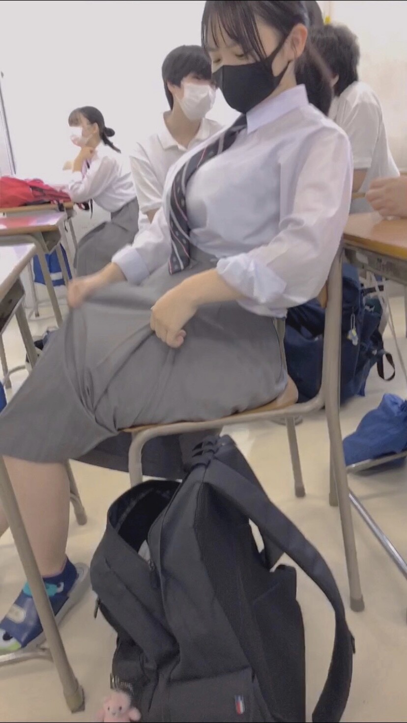 【画像】めっちゃ甘えたくなる爆乳JKｗｗwｗｗｗｗｗｗｗｗｗｗ❤