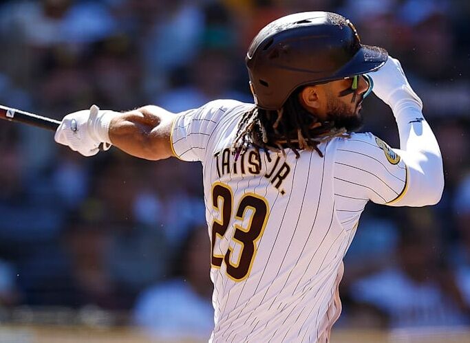 【悲報】MLBのスーパースターのタティスJr.さん、いまだに本塁打0本