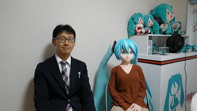 【動画】初音ミクと結婚した男、マジで闇の深すぎる動画を投稿してしまう・・・・