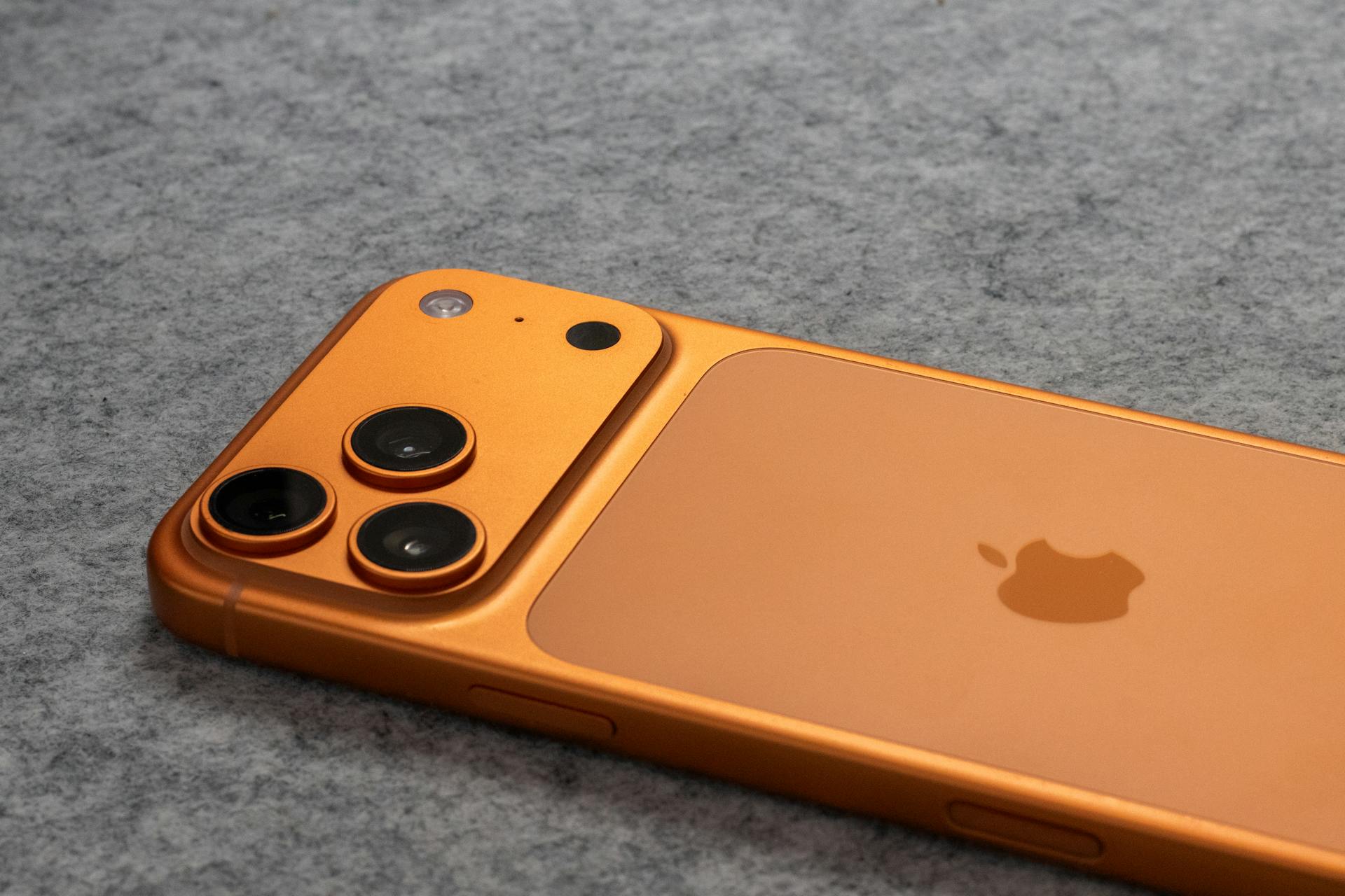 【悲報】なぜ日本でiPhoneやGalaxyといった高性能なスマホが開発できなかったのか？